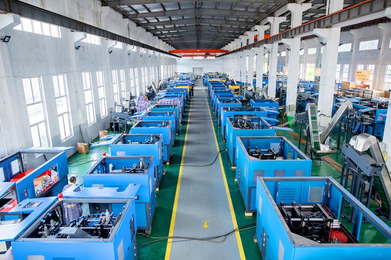 Working principle and characteristics of PET one-step blow molding machine