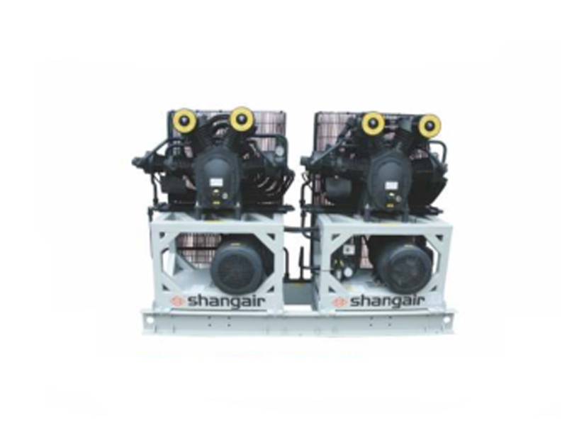 Three-stage medium pressure air compressor 09SH