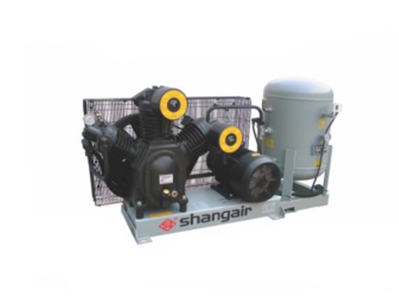 Two-stage medium pressure air compressor 09WM